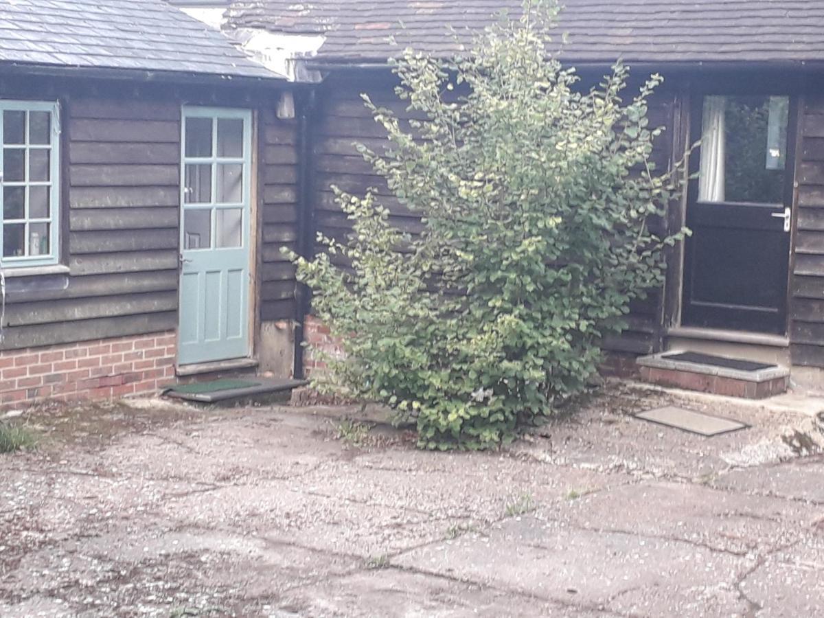 Moaps Farm B&B Support Small Business, Welcome, Check In From 5 Pm Danehill Extérieur photo