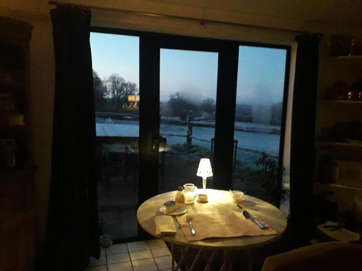 Moaps Farm B&B Support Small Business, Welcome, Check In From 5 Pm Danehill Extérieur photo
